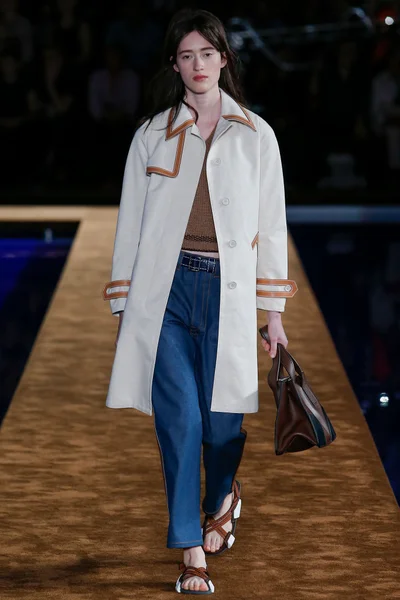 Look 20